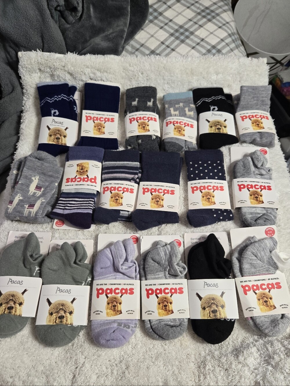 Pacas 6 pairs of women's socks Sz Small Size 5 To 8